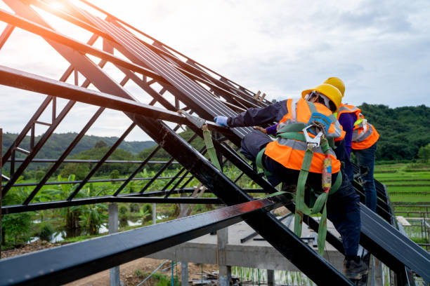 Best Commercial Roofing Services  in Oelwein, IA
